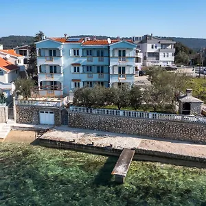 apartments-bibinje.hotelinzadar.com/