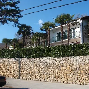apartment-leon-and-leona.in-istria.net/